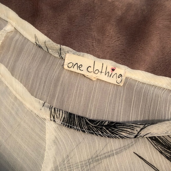 Feather poncho style top from One Clothing. OS - Picture 3 of 3